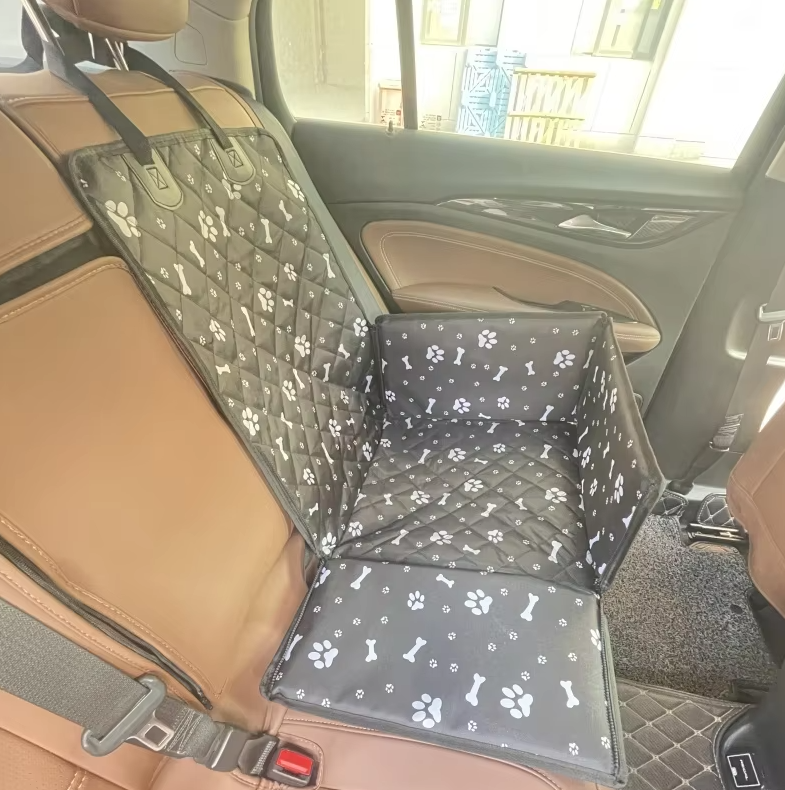 Protective dog car seat cover, waterproof and non-slip, ideal for clean and safe pet vehicle trips.
