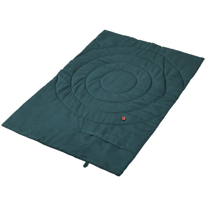 Heavy-duty waterproof foldable pet car mat for dogs, ideal for protecting upholstery on trips.