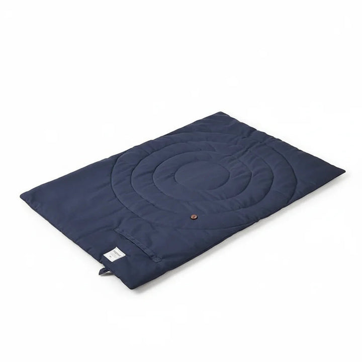 Foldable waterproof pet mat, perfect for car protection and outdoor comfort, a versatile dog accessory.