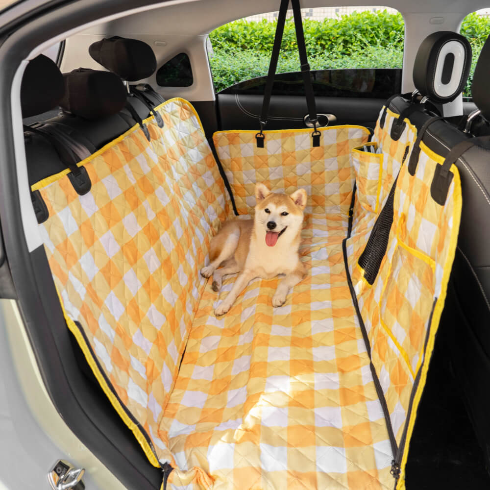 Black Oxford fabric dog car seat protector, waterproof and scratch-resistant pet accessory for travel
