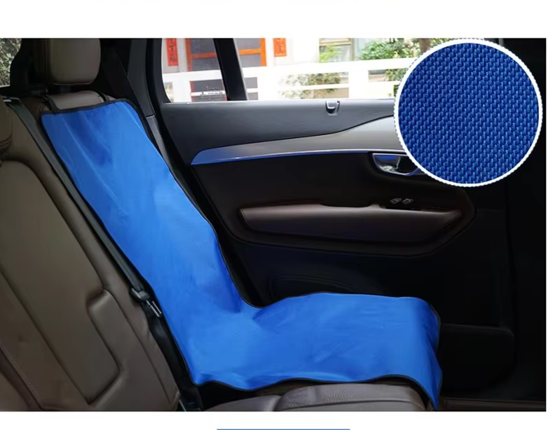 Detail of waterproof pet car seat cover fabric, easy to clean pet supplies