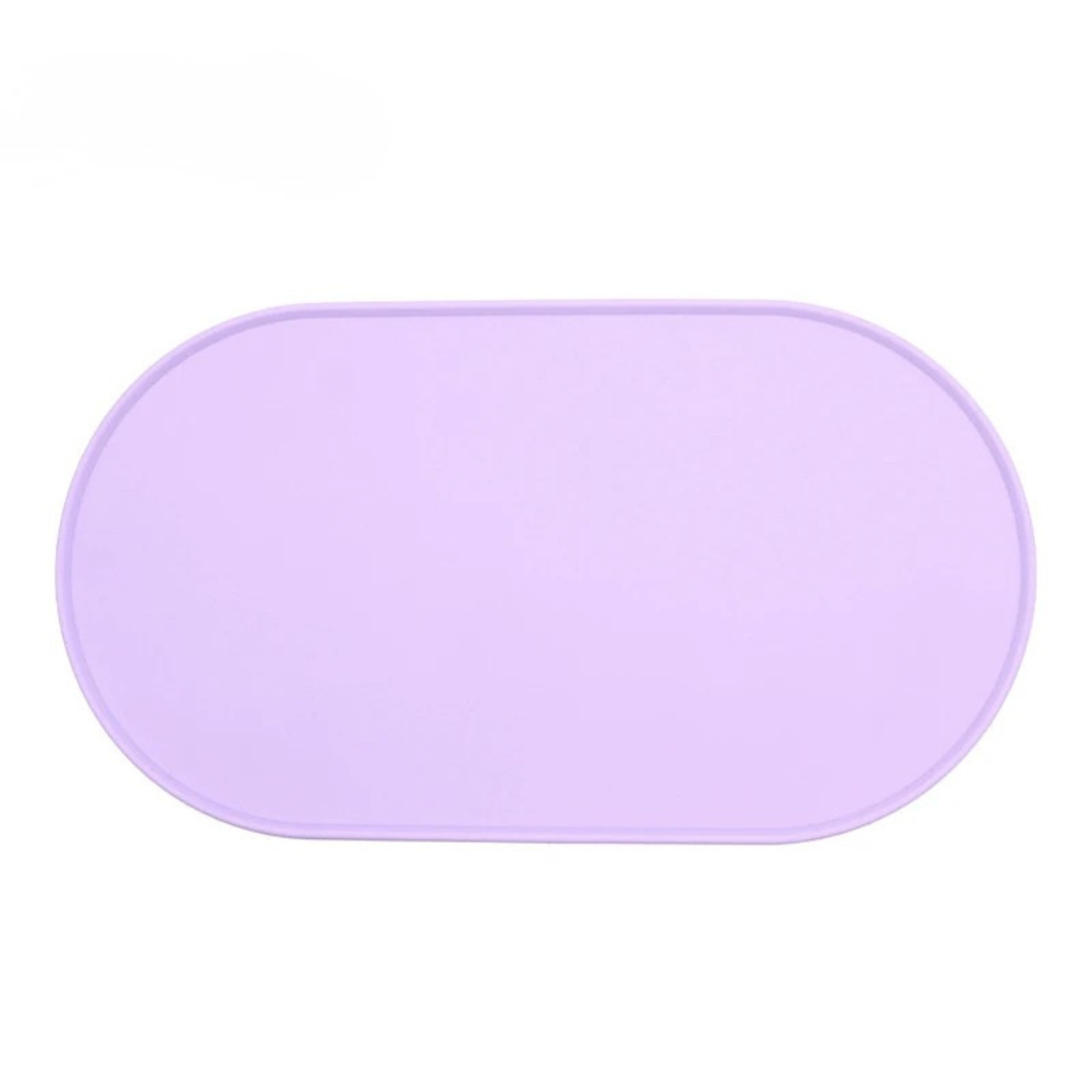 Cat feeding mat, waterproof silicone, non-slip properties, easy clean for hygiene, grey design