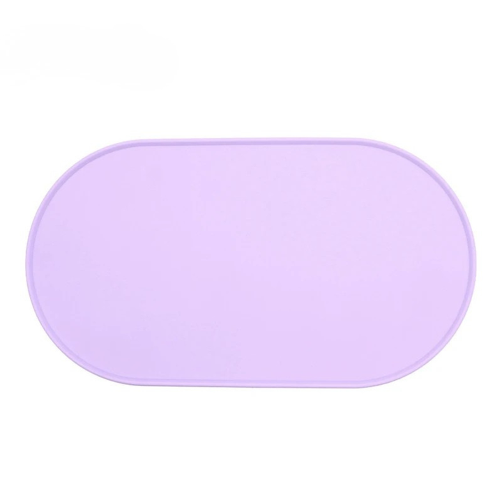 Cat feeding mat, waterproof silicone, non-slip properties, easy clean for hygiene, grey design