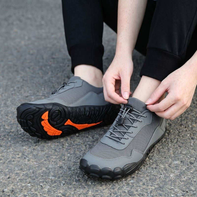 Women's orthopedic hiking shoes with wide toe box for barefoot feel & outdoor comfort.