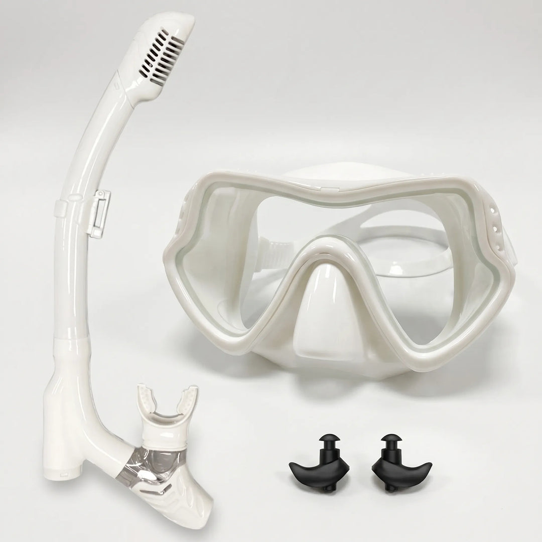 Clear lens wide view snorkeling mask, perfect for vibrant underwater visibility & water sports.