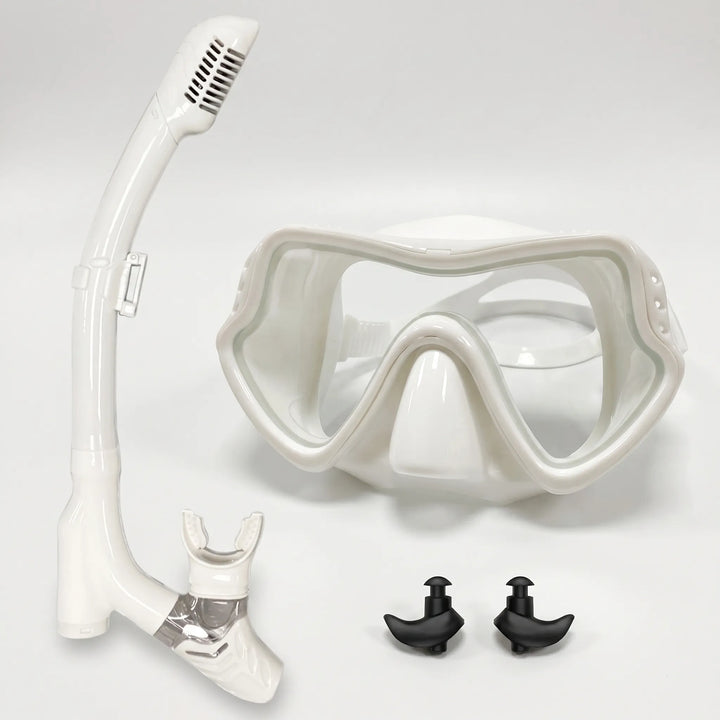 Clear lens wide view snorkeling mask, perfect for vibrant underwater visibility & water sports.