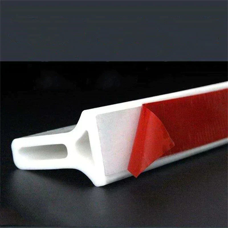 Premium silicone shower seal keeps water inside, ensuring a dry and safe bathroom environment.