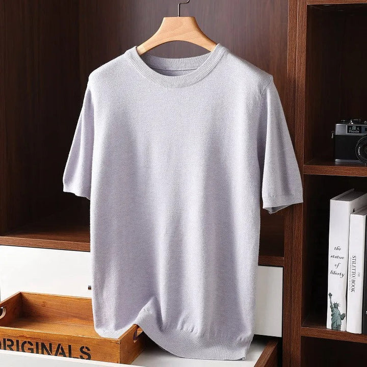 Front view of a classic solid color unisex short sleeve shirt, featuring a comfortable o-neck. Perfect for casual everyday wear.
