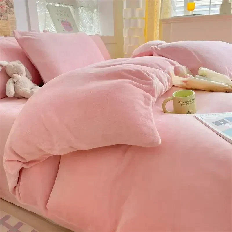 Ultimate comfort with Verdikt flannel fleece duvet cover, soft, warm winter bedding.