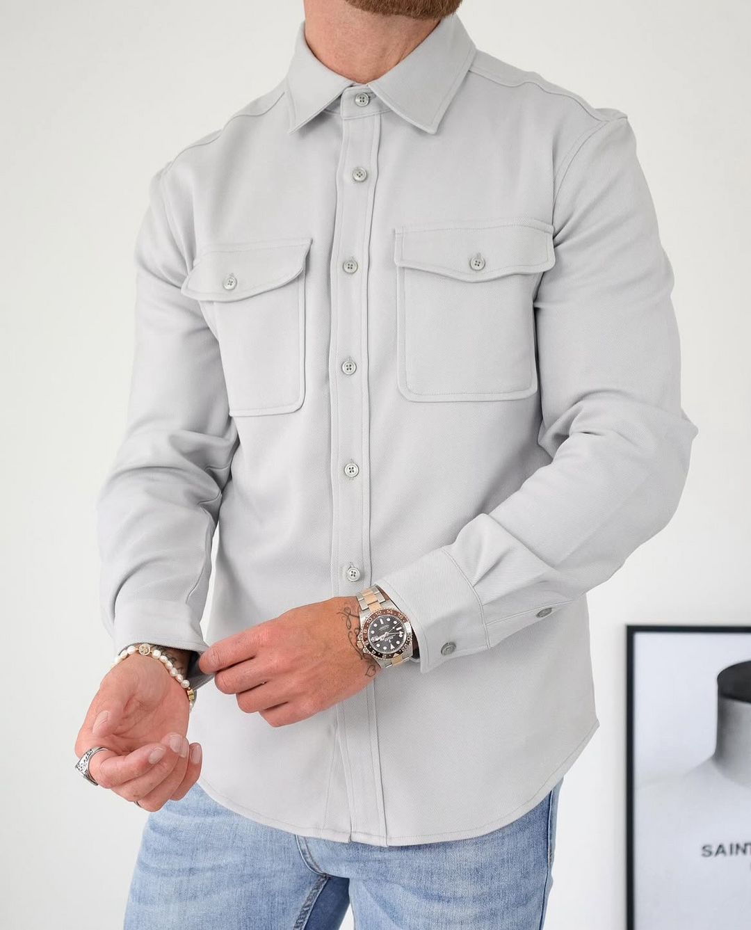Comfortable men's stretch overshirt, perfect as a utility jacket or casual layered shirt, with practical chest pockets.