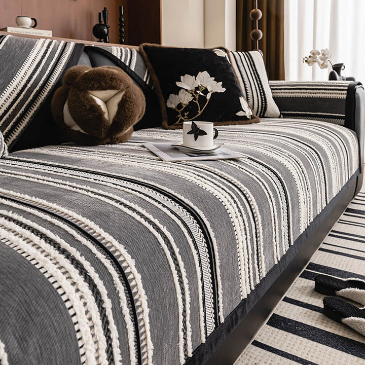 Vintage jacquard chenille non-slip couch cover in a unisex design, perfect for home decor and furniture protection.