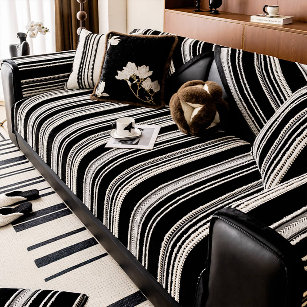 Chenille jacquard non-slip sofa cover in vintage style, designed to protect furniture and enhance home decor.