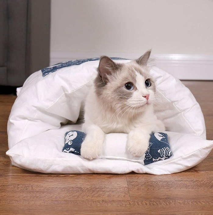Washable cat sleeping bag pet bed, a purrfect cozy animal house for restful sleep