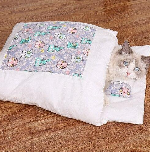 Empty cat sleeping bag pet bed, showing its spacious and inviting interior as an animal house