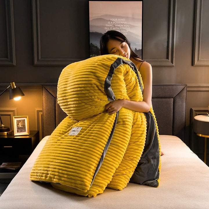 Deep pile fleece duvet, warm microfibre comforter. Perfect for cozy unisex winter bedroom decor.