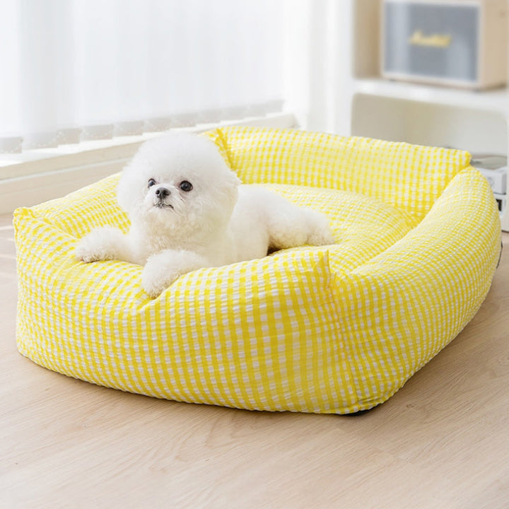Washable rectangular dog bed, cozy and breathable, with removable cover for easy cleaning