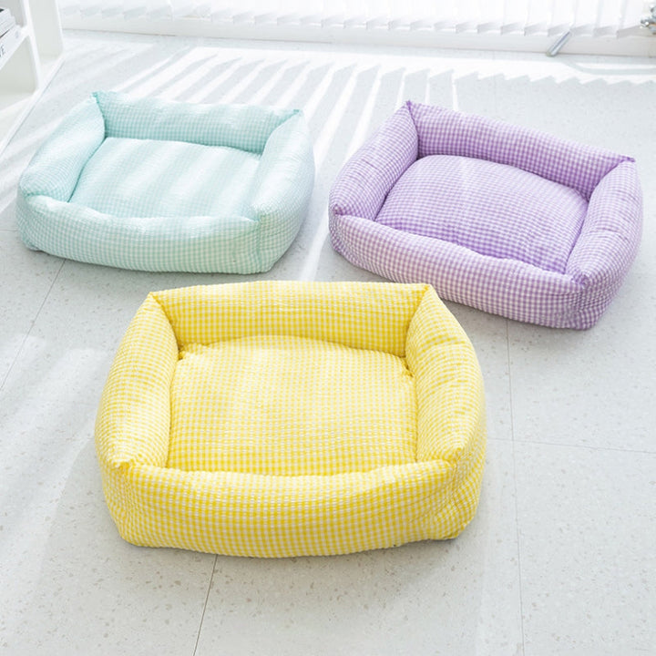Durable washable rectangle pet bed, perfect for both cats and dogs, easy to maintain
