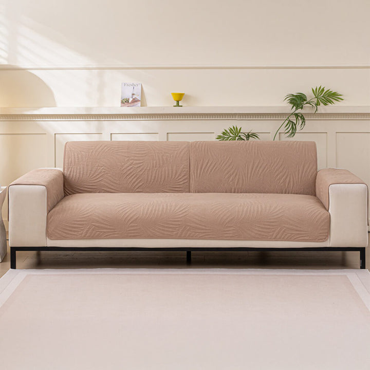 Home decor solution: a water-resistant and non-slip sofa protector, easy to install and machine washable