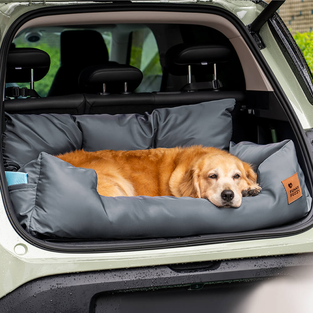 Pet travel: waterproof bolster car seat for medium dogs, easy clean car accessory