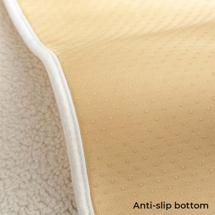 Stylish waterproof sherpa fleece couch cover, non-slip design, ideal furniture protection for homes with pets