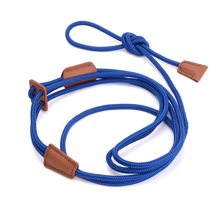 Unisex weatherproof orange nylon dog leash, 4ft, for close control training and walks.