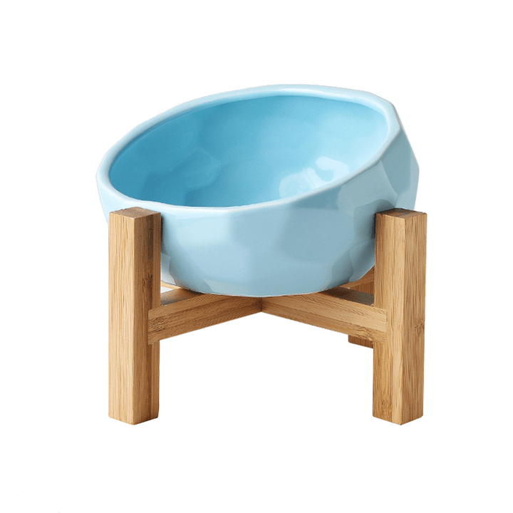 Stylish ceramic dog and cat bowl, emphasizing its easy-clean and durable material