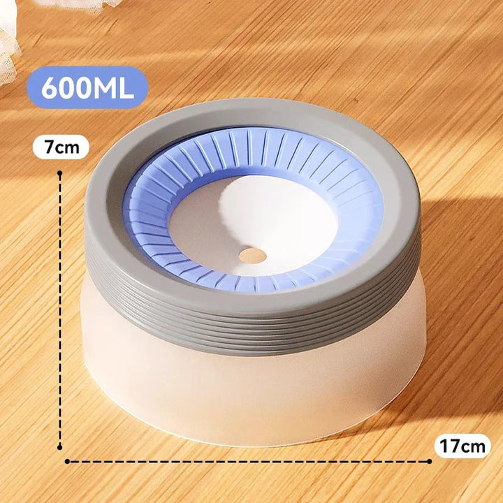 Durable pet travel bowl in a stylish color, designed for easy hydration and mess-free journeys with dogs.