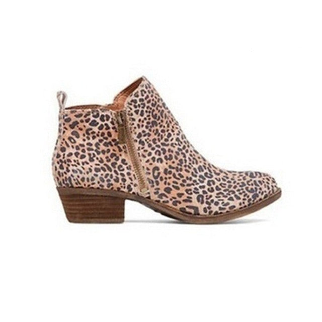 Versatile women's black ankle boots with a block heel, great for stylish casual wear & professional work.