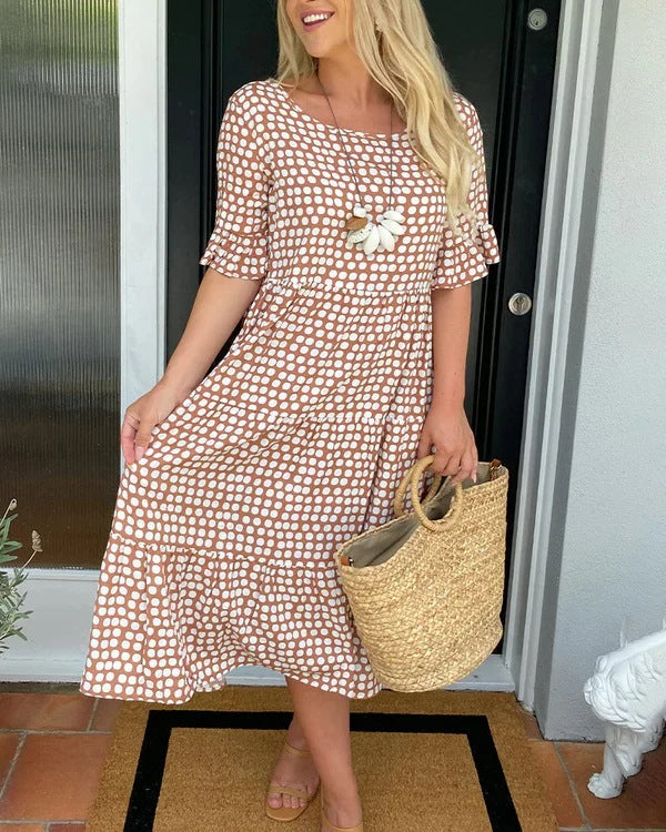 Effortlessly chic women's dotted midi dress, a relaxed summer dress for versatile casual or everyday fashion.