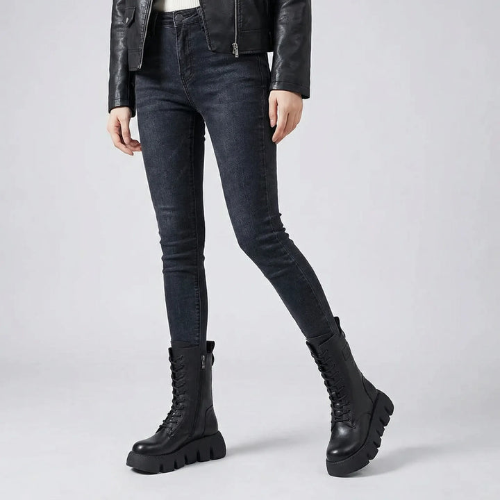 Women's arch support lace-up combat boots, stylish platform design, perfect for fall/winter fashion.