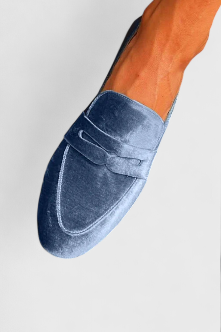 Stylish blue women's loafers. Easy slip-on flats designed for ultimate comfort, suitable for all-day wear.