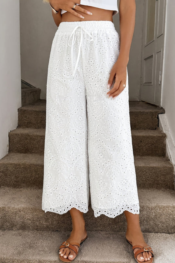 Women's bohemian cropped summer pants, relaxed fit, perfect for warm weather and vacation wear.
