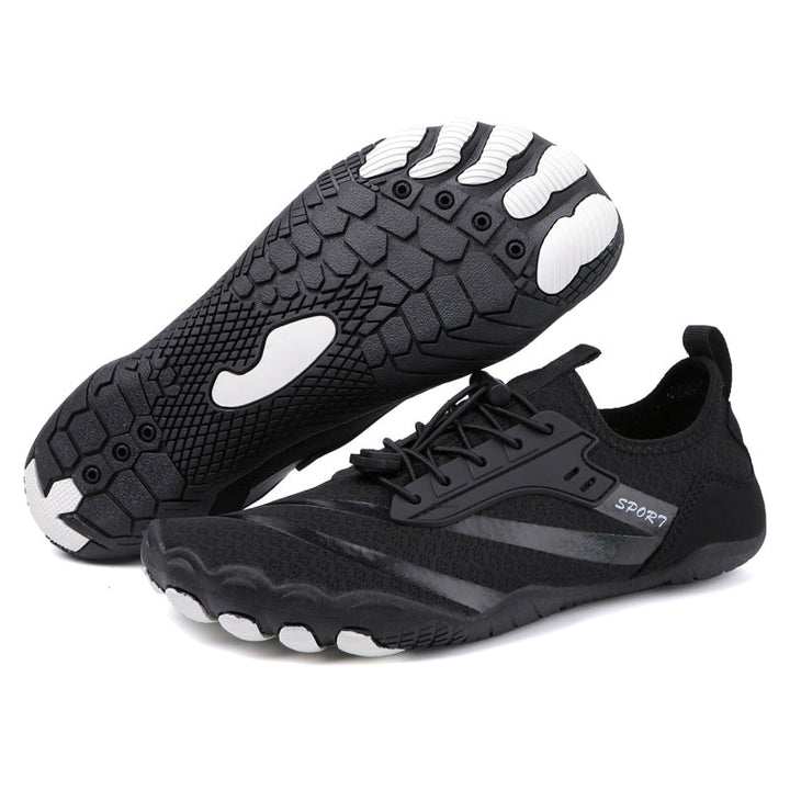 Women's zero-drop barefoot sport shoes, wide toe box for natural foot splay & ultimate comfort.