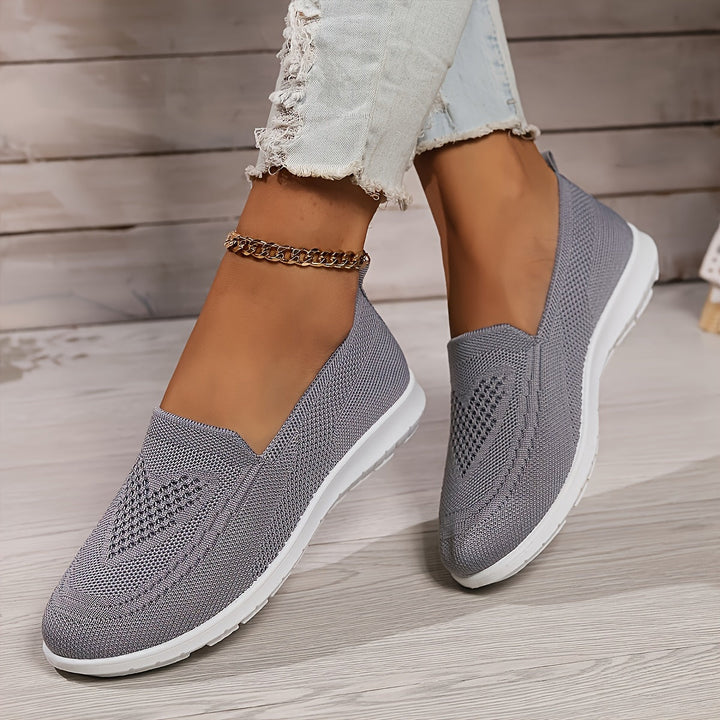 Breathable mesh knit women's slip-on flatform loafers, ideal casual summer shoes for everyday comfort.