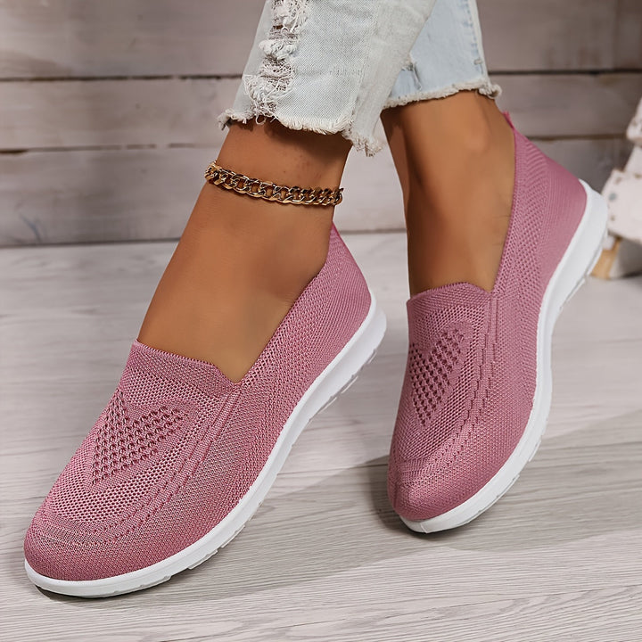 Round toe women's breathable mesh knit flatform loafers, comfortable platform slip-on shoes for casual wear.