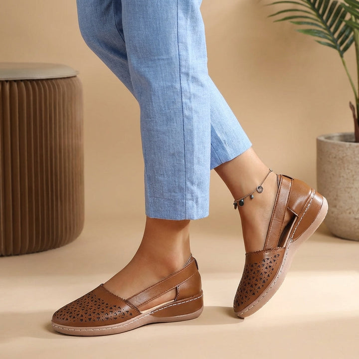 Versatile women's comfort slip-on loafers, lightweight and breathable for walking or casual everyday style.