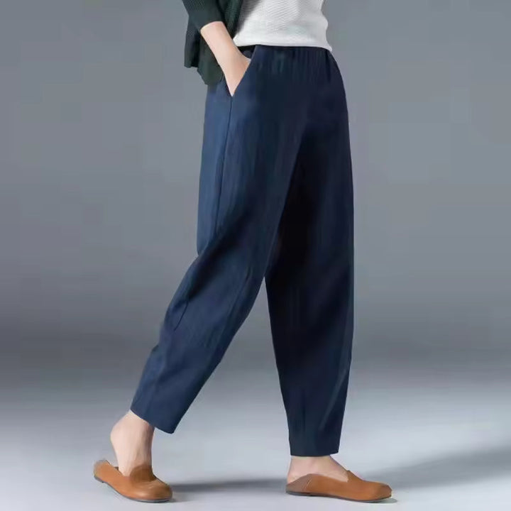 Women's breezy summer trousers, relaxed fit, breathable comfort, perfect for casual everyday wear.