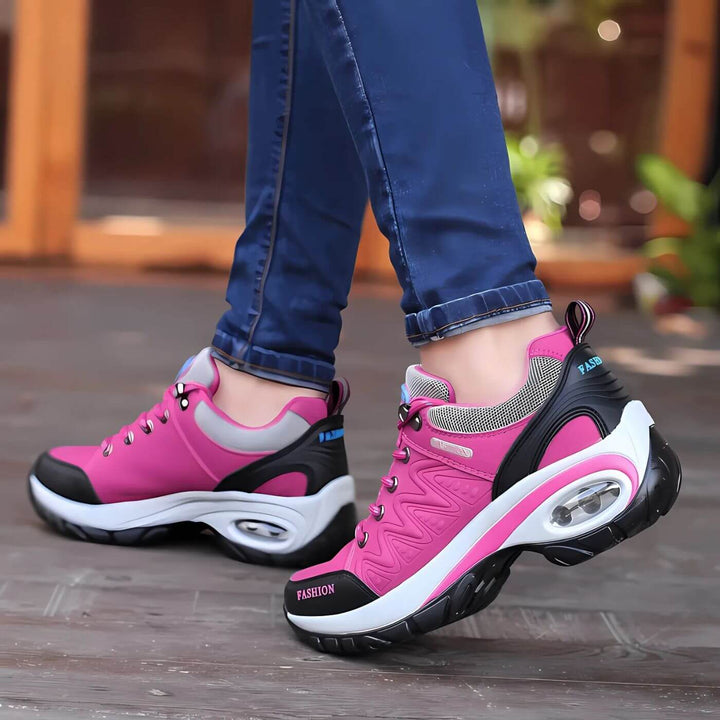 Comfortable women's walking shoes, breathable & arch support, ideal for everyday wear.