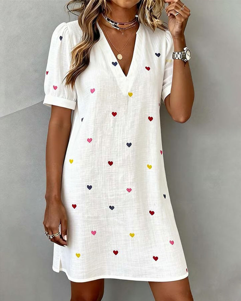 Women's casual heart print V-neck dress with puff sleeves, perfect for summer everyday style.