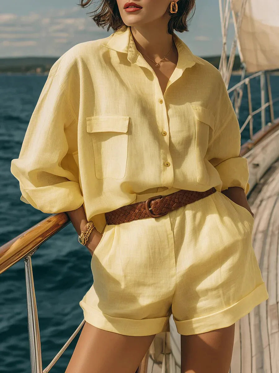 Lightweight women's two-piece set: long sleeve top & matching shorts. Oversized fit, ideal for summer casual outfits.