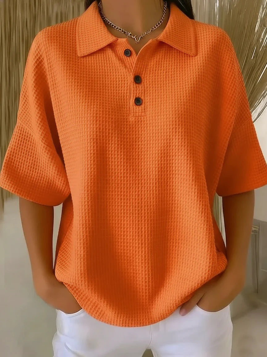 Women's spring-summer polo neck top. Loose fit, short sleeves, ideal for casual everyday comfort.