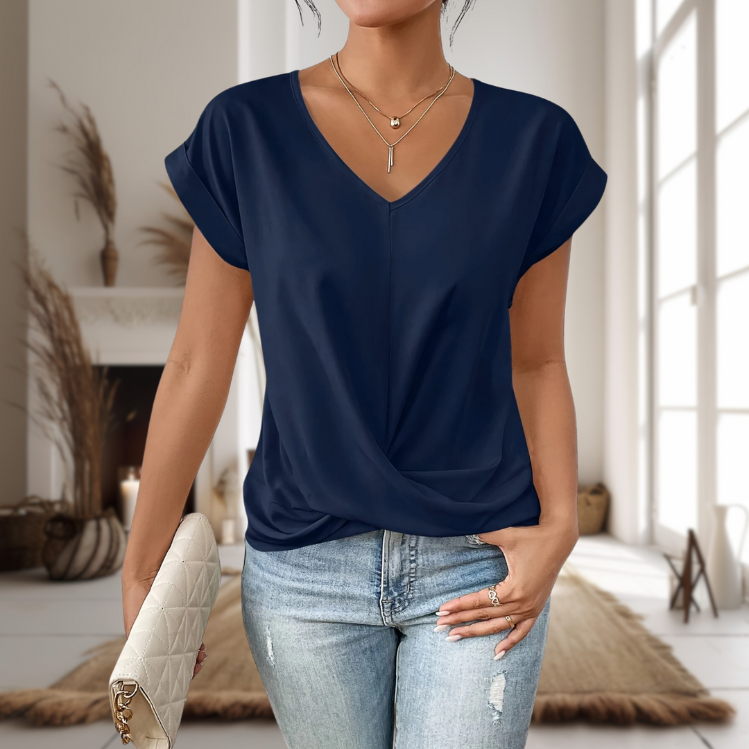 Women's casual short sleeve top, featuring a flattering sweetheart neck, comfortable and stylish.