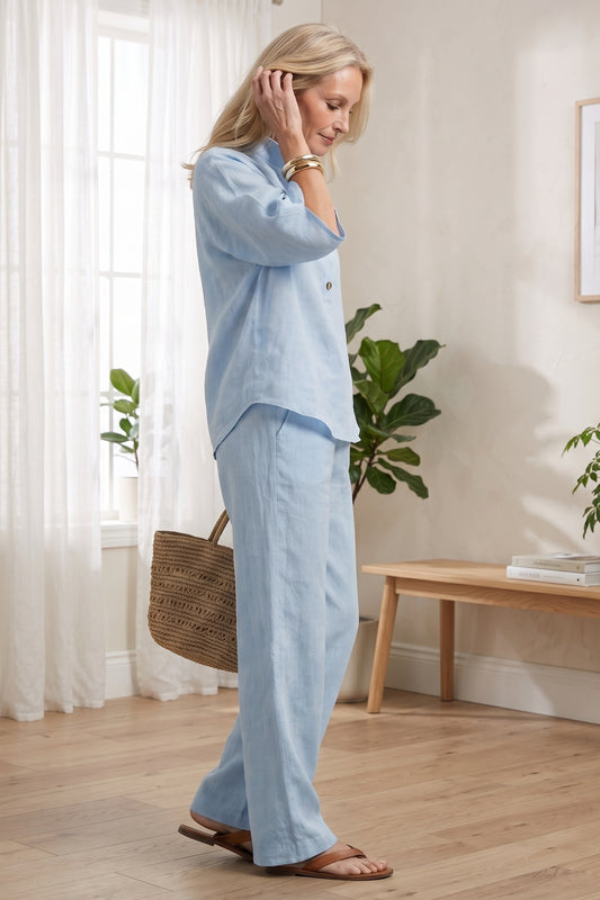 Comfortable women's two-piece casual set, great for lounging or a stylish summer ensemble.