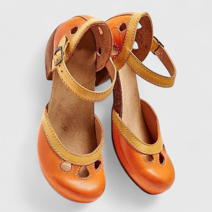 Stylish slip-on open-toe sandals for women, versatile casual summer footwear.