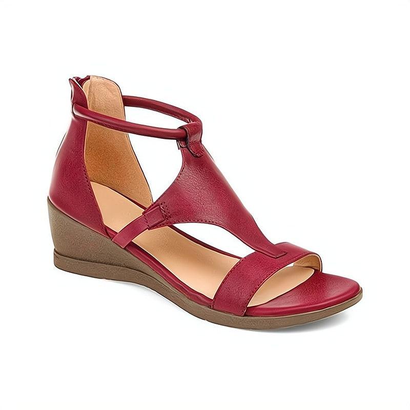 Easy slip-on women's flat sandals, offering chic style and comfort for everyday summer wear.