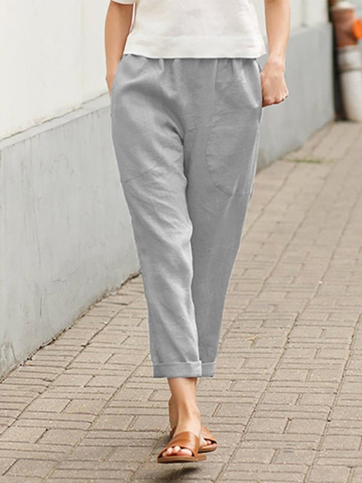 Everyday elegant women's relaxed fit pants, a comfortable bottom for versatile styling.