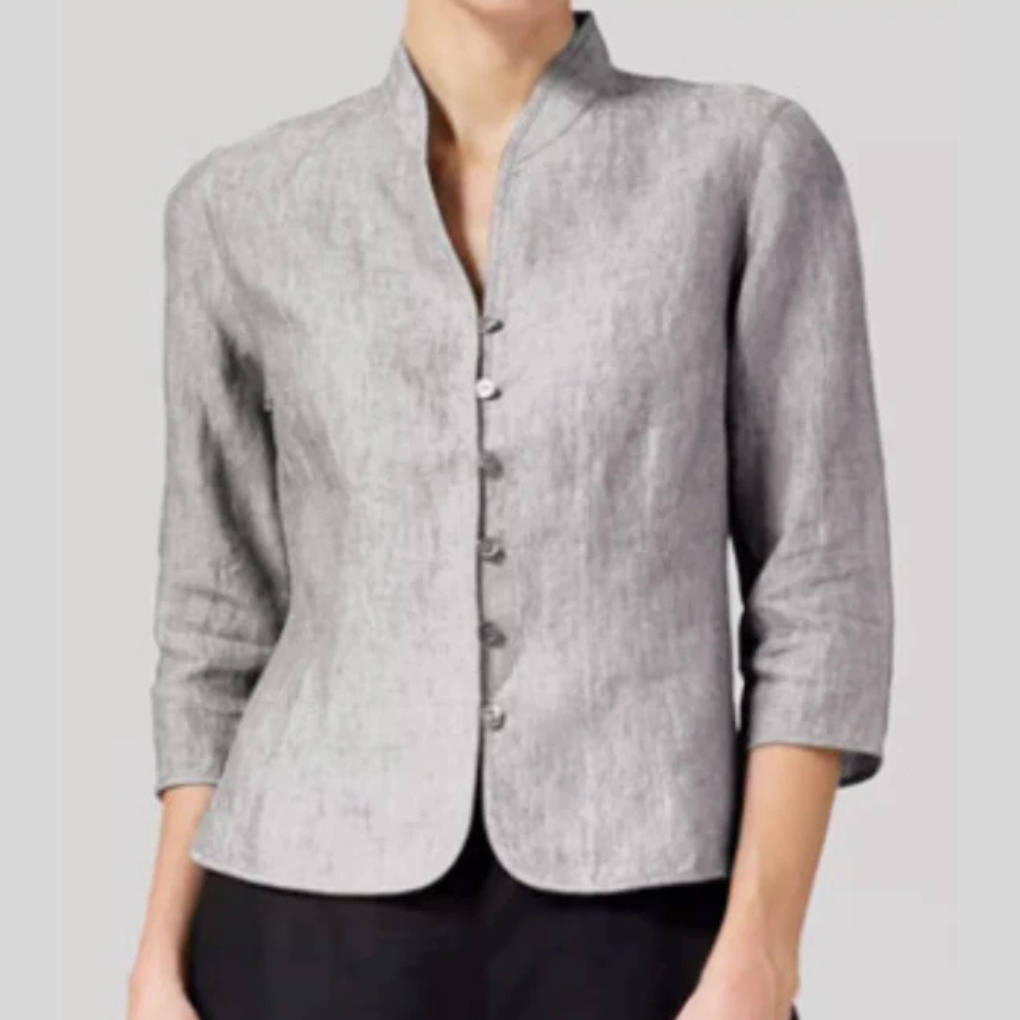 Women's chic stand collar blouse with three-quarter sleeves, perfect for workwear or casual elegance. Versatile top.