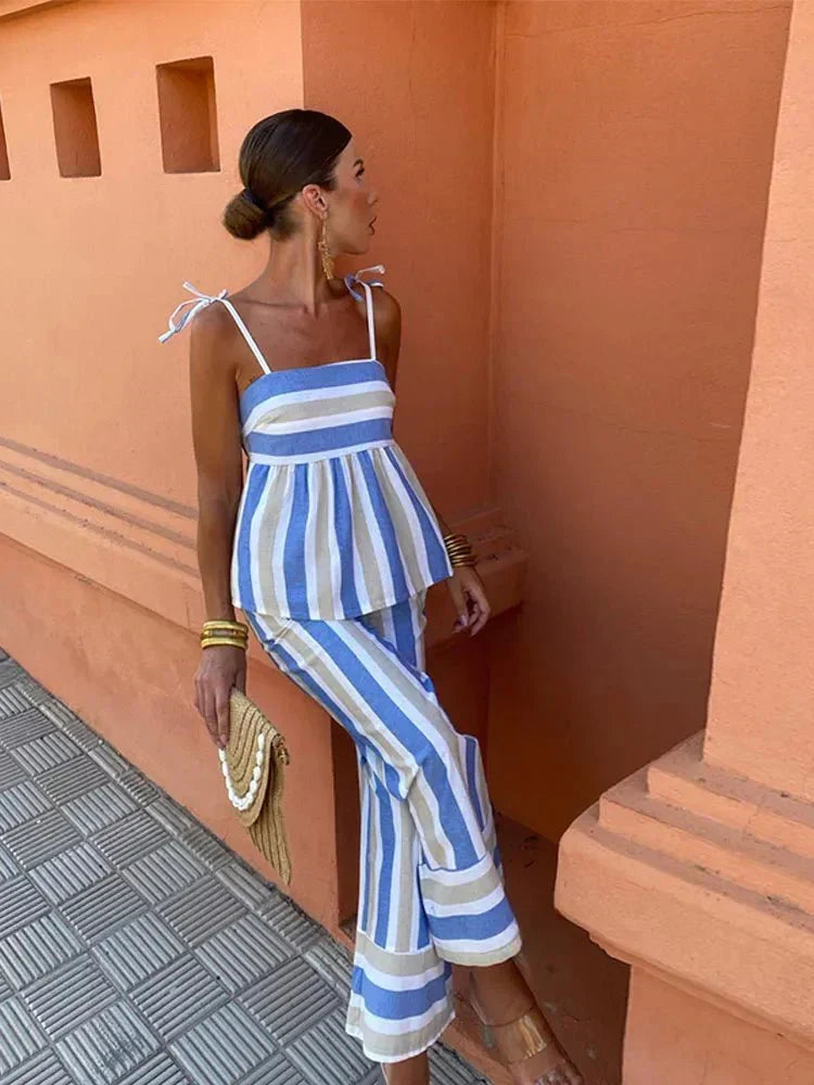 Stylish women's striped wide leg outfit, an elegant two-piece set for wedding guests, parties, or vacation.