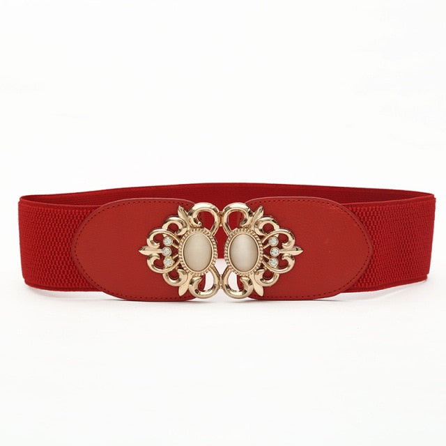 Versatile women's wide waist belt in PU leather, a fashionable and adjustable accessory.
