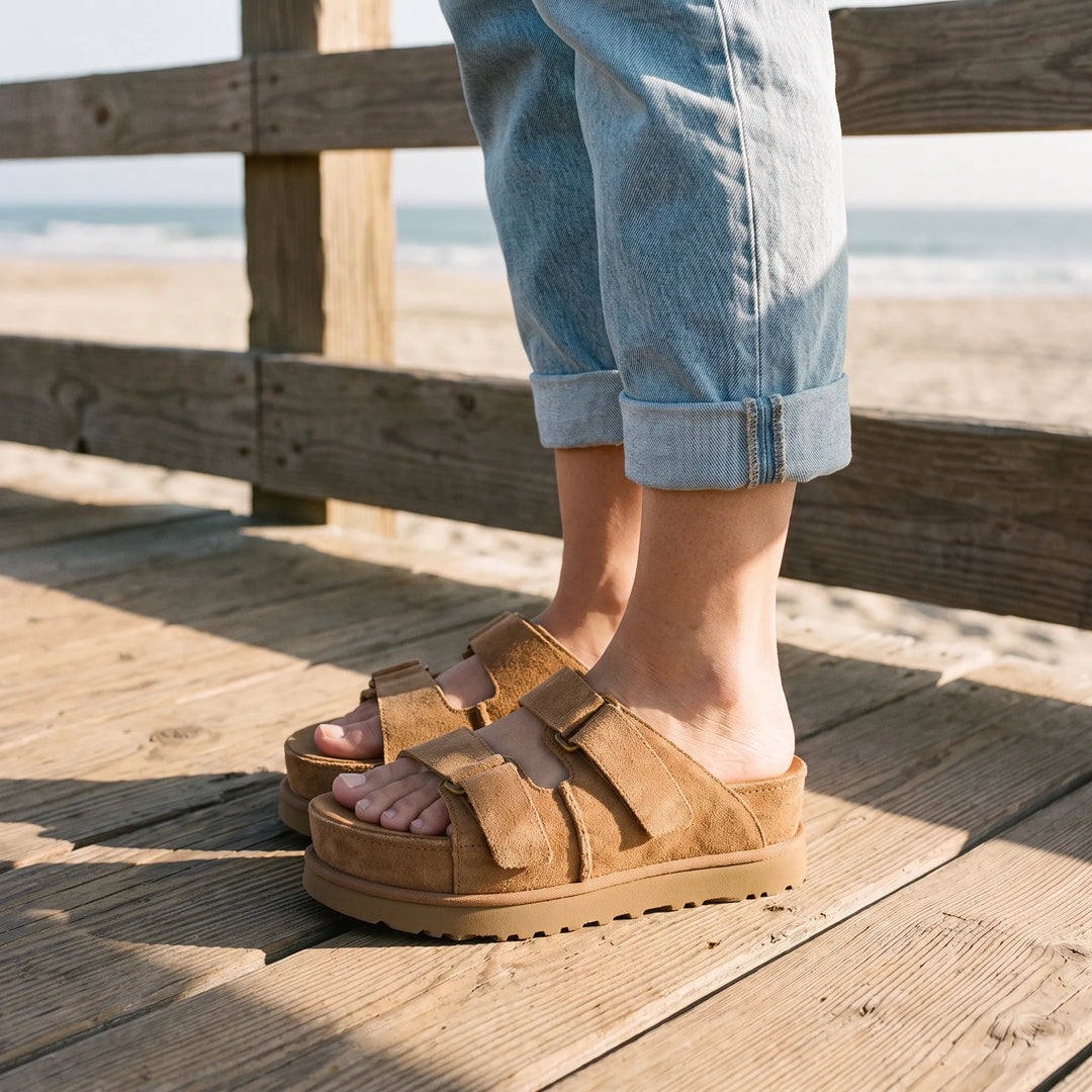Women's chunky platform sandals, black, with adjustable straps for elevated summer style & comfort.